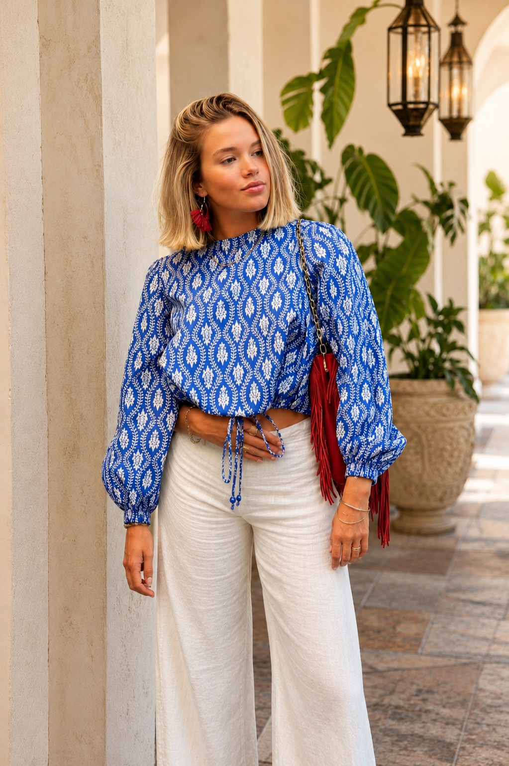 Blouse Bleue Imprimée — Chic d’Été