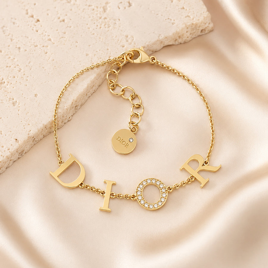 Bracelet Lettres Éclat Doré & Cristaux