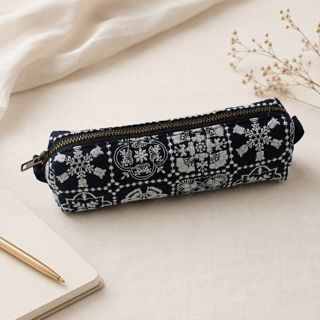 Trousse Nuit d’Ivoire – Bleu Marine
